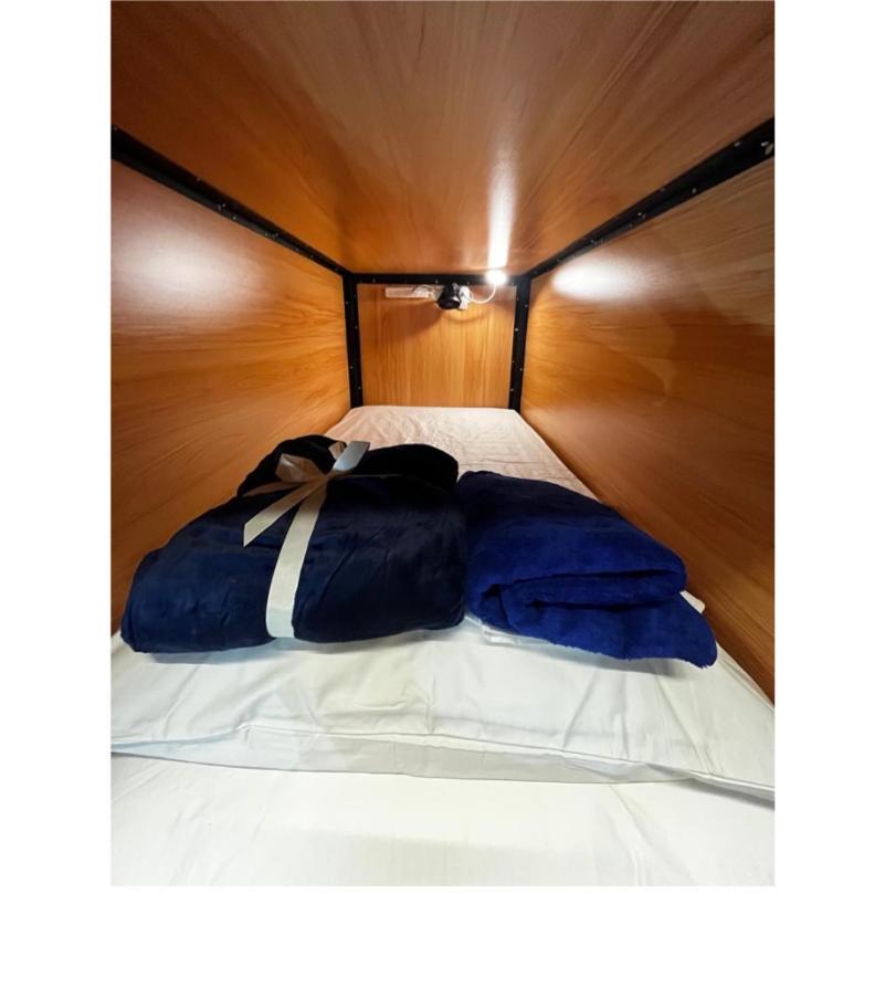 Capsuleaccom Hostel Gold Coast Eksteriør bilde
