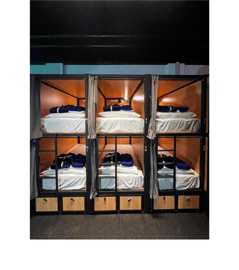 Capsuleaccom Hostel Gold Coast Eksteriør bilde